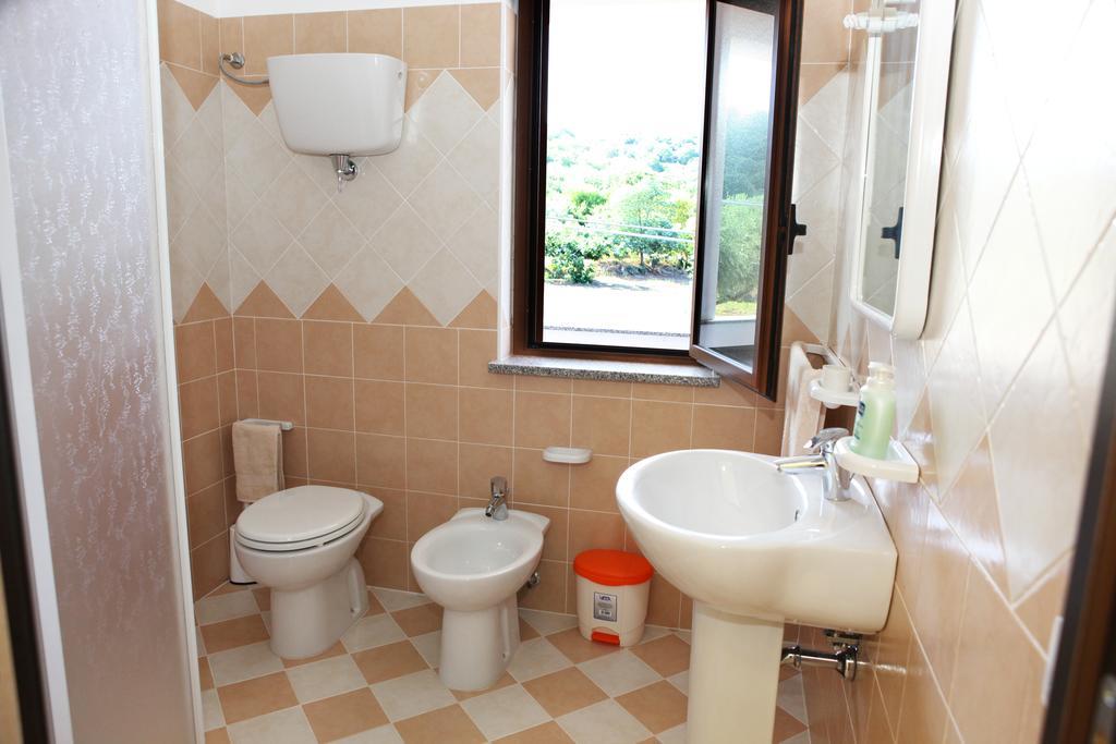 Dal Barone Agostino Apartment Capo Vaticano Exterior foto
